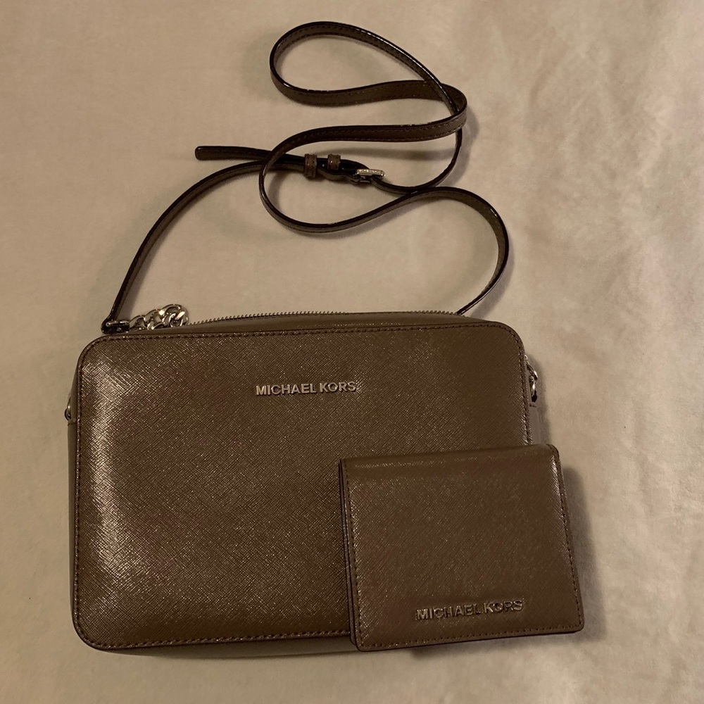 Michael Kors Crossbody Set